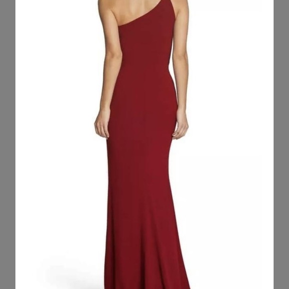 amy one shoulder crepe gown